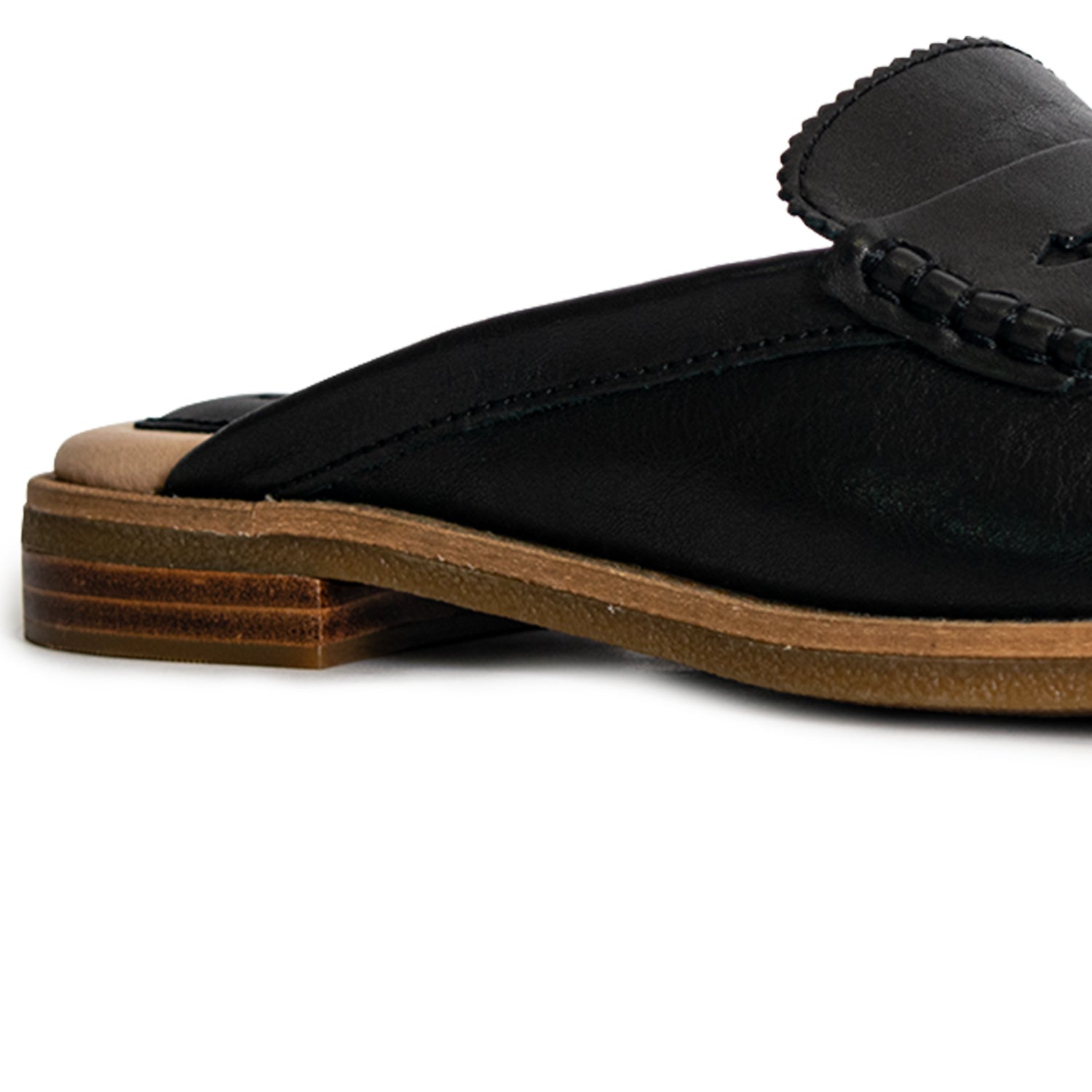 Women's Seaport Fina Casual Mules - Black (10392141)