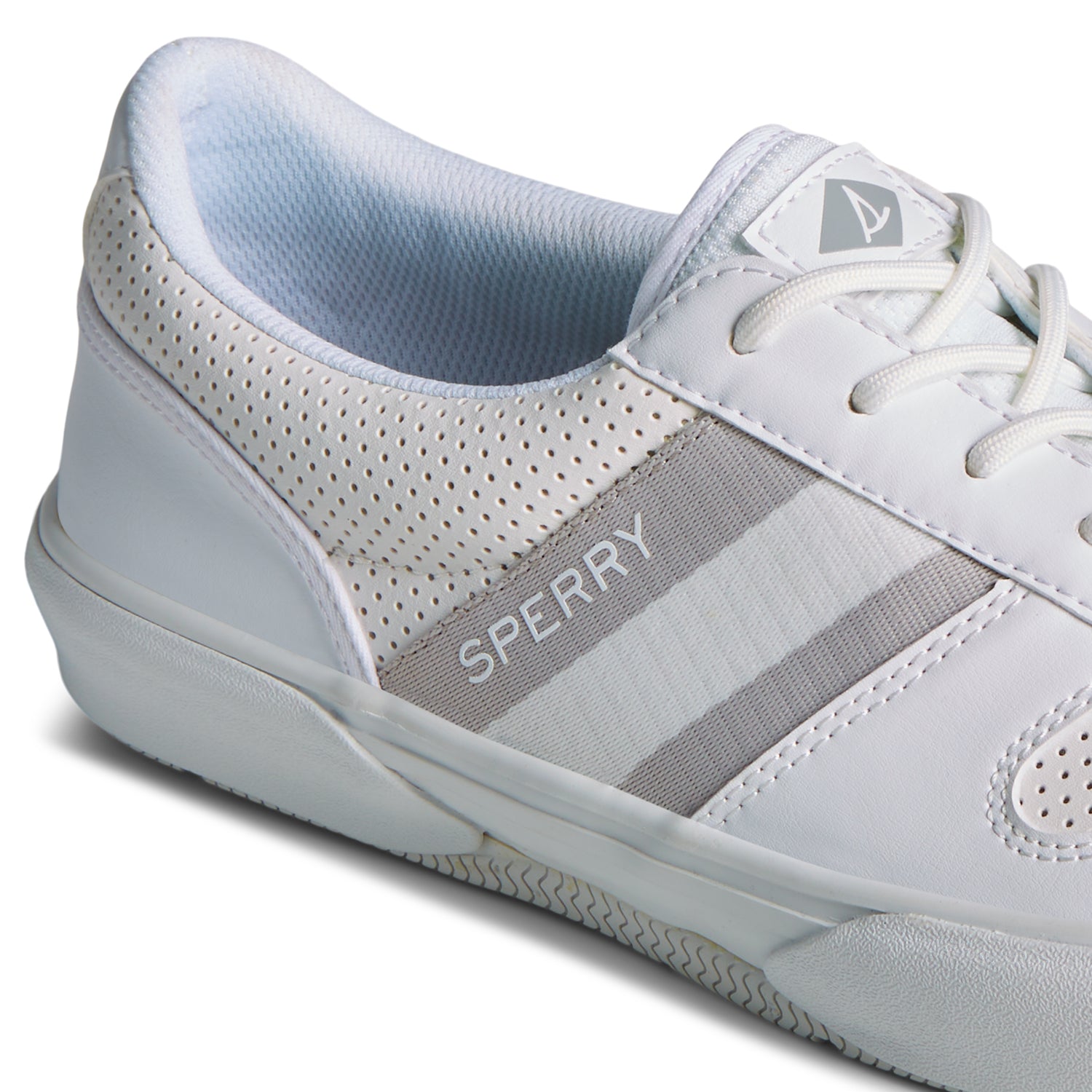 Men's Halyard Retro Sneakers - White (24F000810)