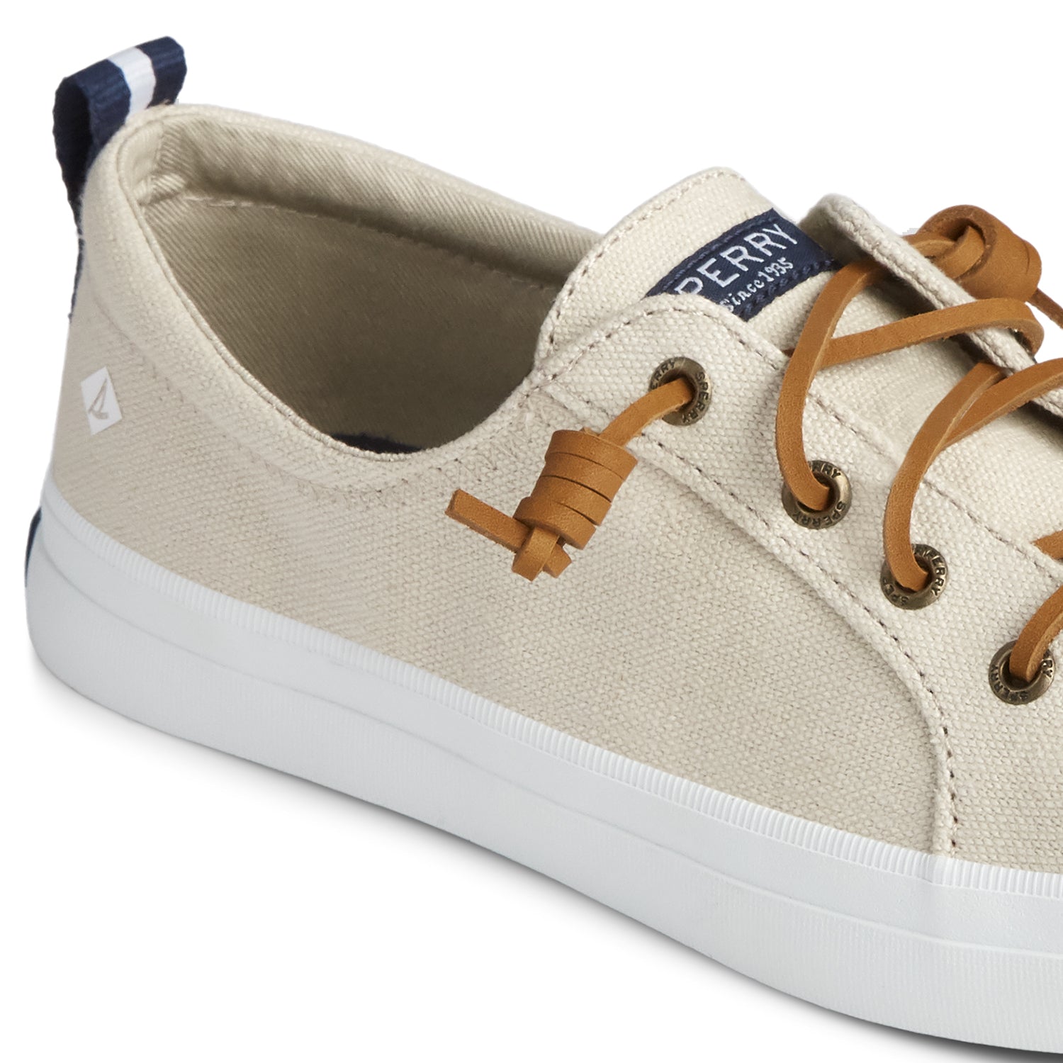 Women's Crest Vibe Boat Sneakers - Oat (L139340470)