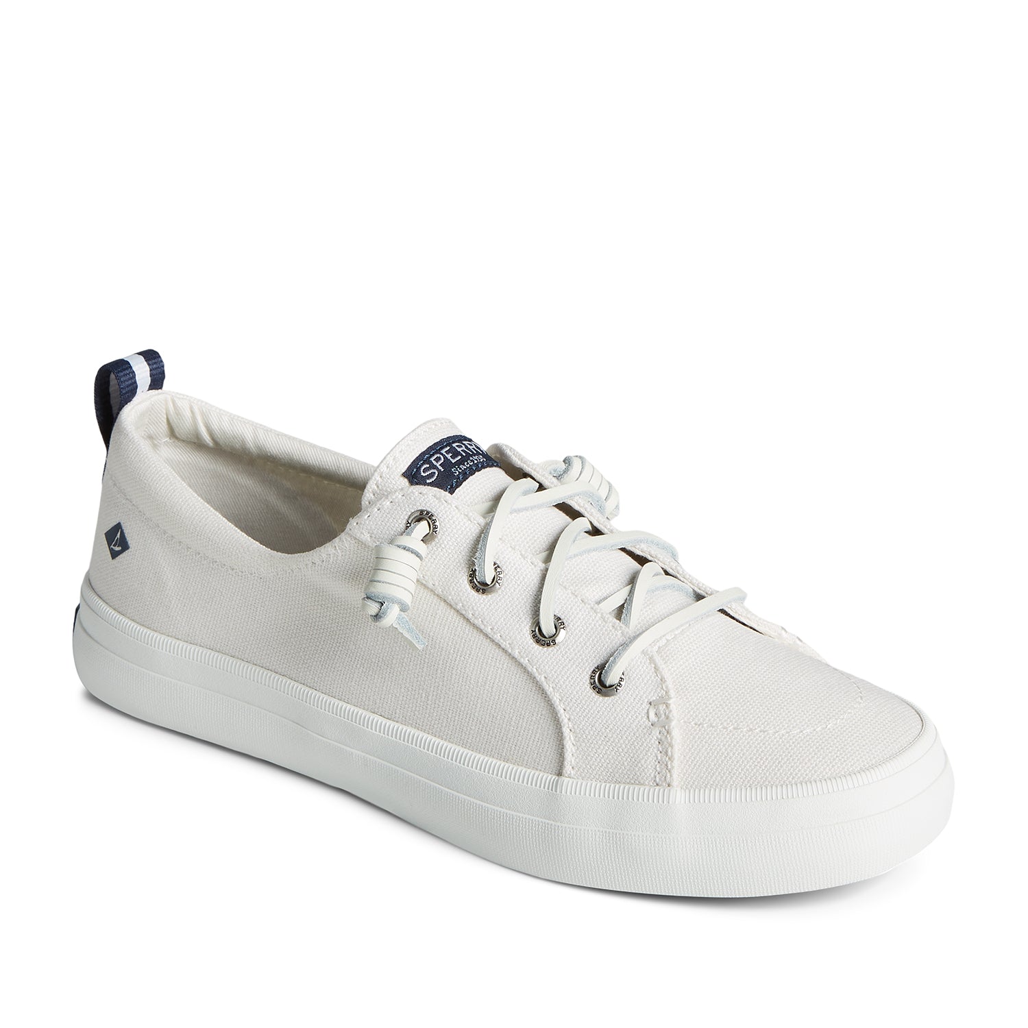 Women's Crest Vibe Sneakers - White (L139340430)